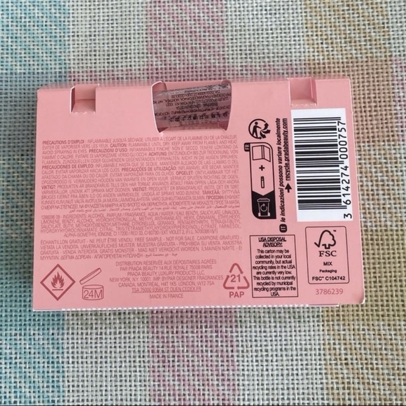 🔥5/$25 NEW Paradoxes Prada Virtual Flower Eau De Parfum Sample Size 0.04 fl. oz. - Picture 2 of 4